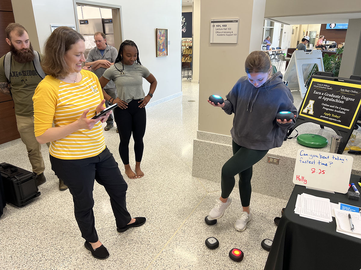 Athletic Training students try balance simulator