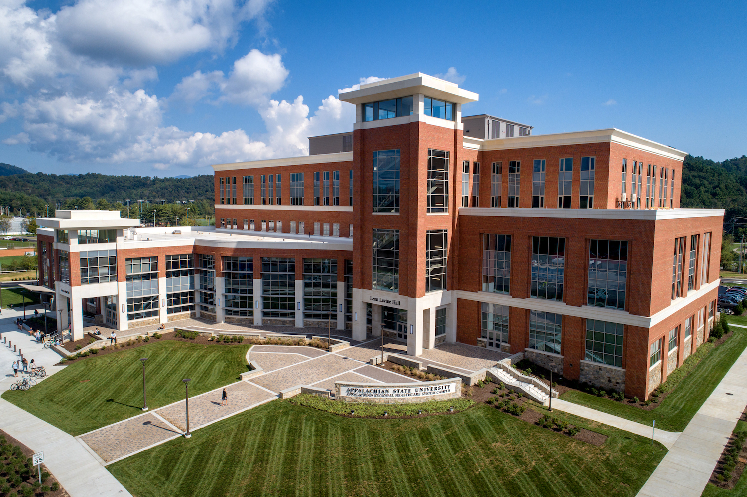 Leon Levine Hall of Health Sciences